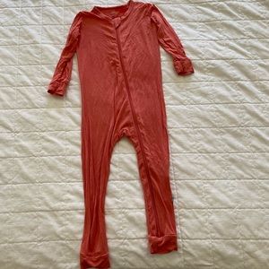 Kyte Baby 3T coral one piece zip up romper
